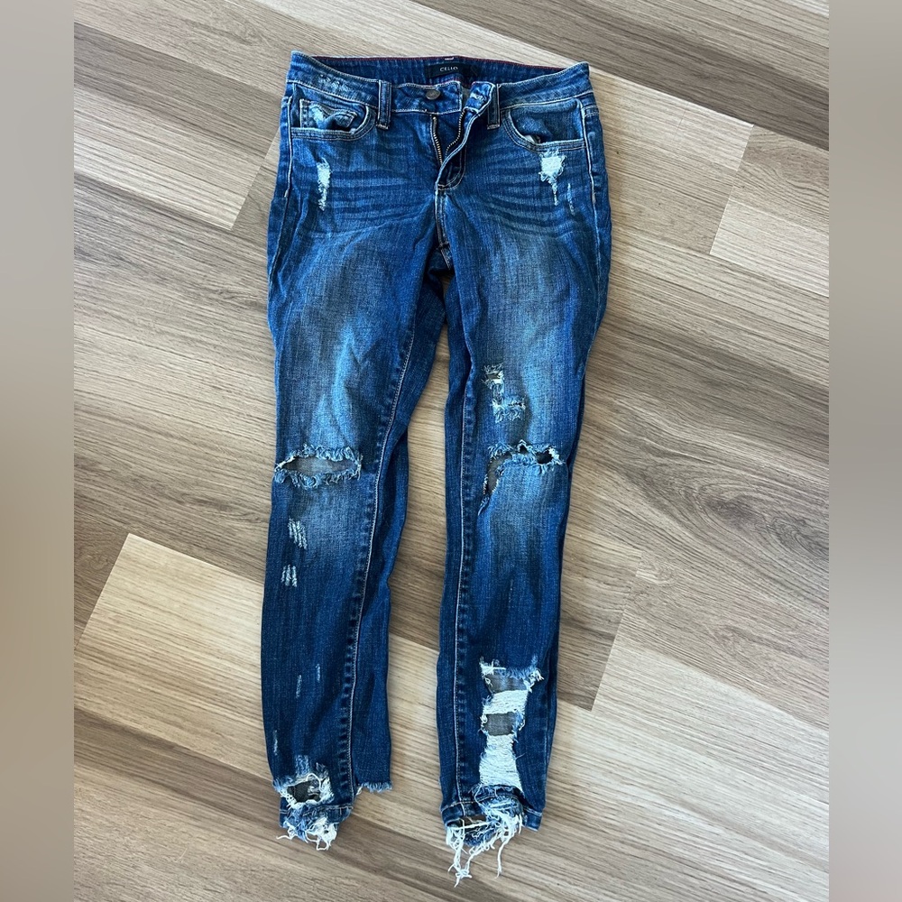 Ripped Jeans